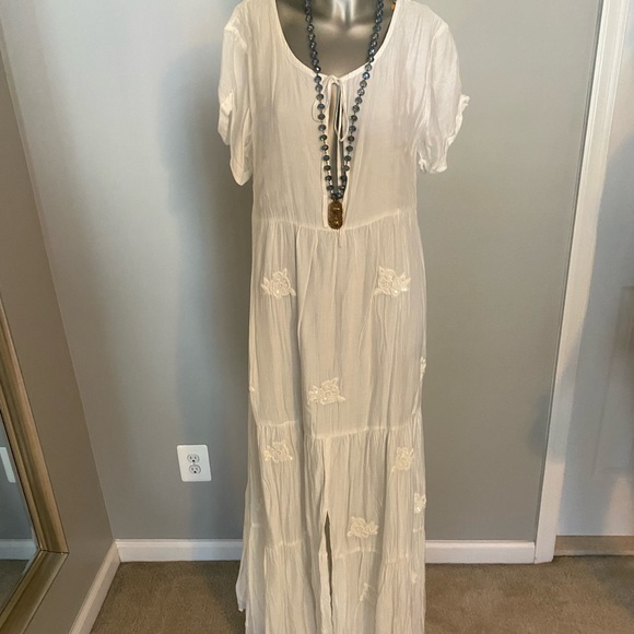 REVOLVE White SUNDRESS - Picture 1 of 2